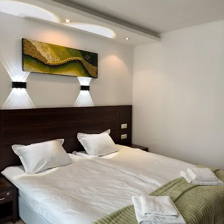 Apartment 2 Bedroom Oliver In Marina Balchik