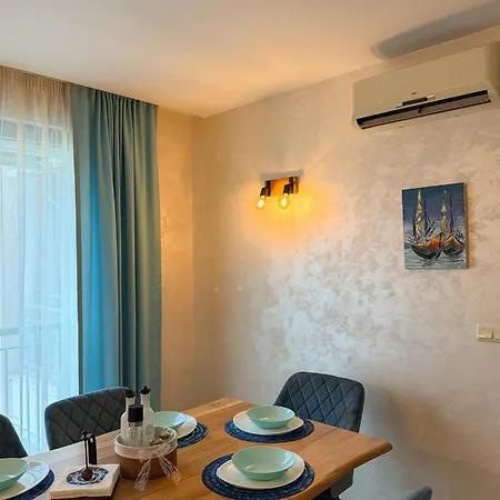 Apartment 2 Bedroom Oliver In Marina Balchik